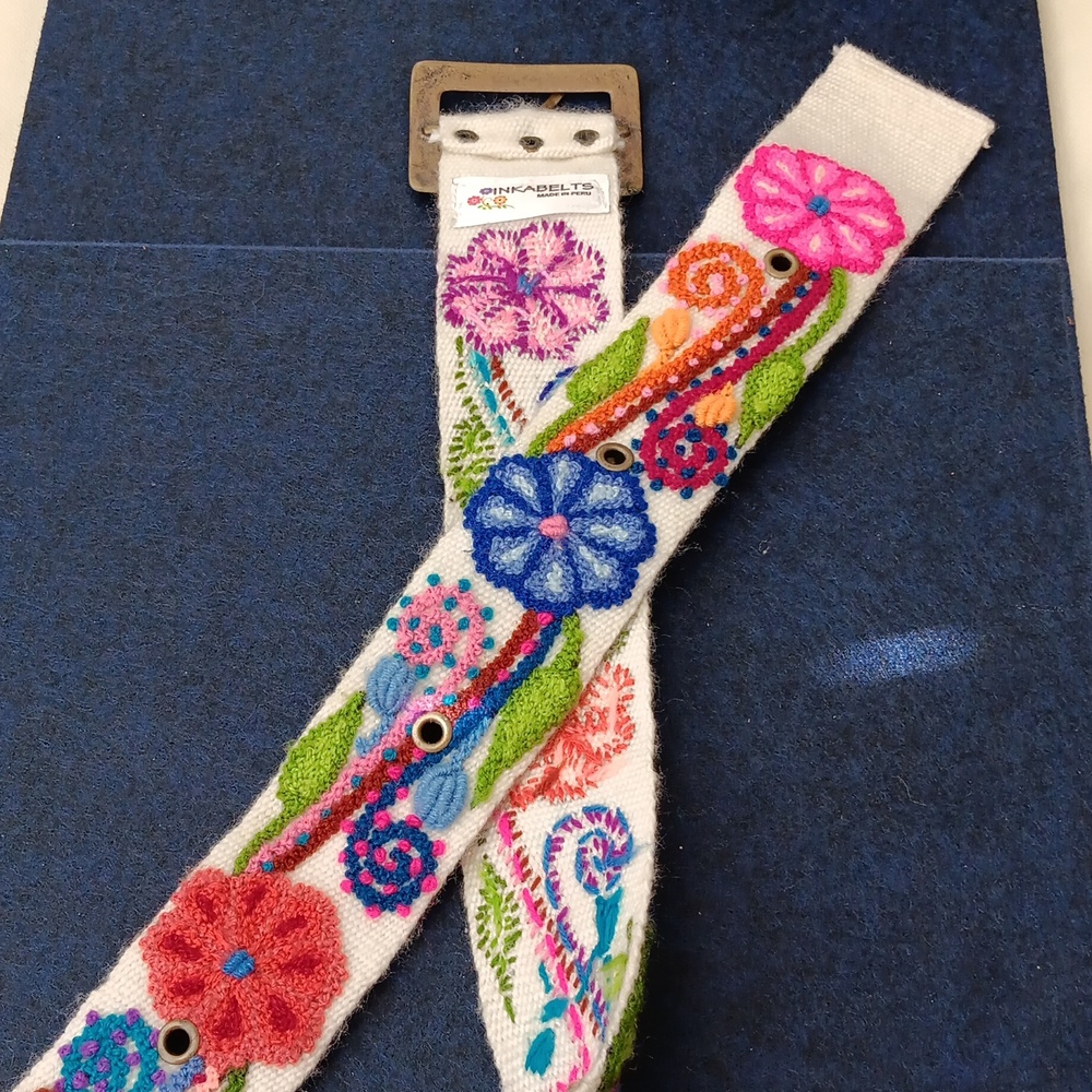 FLORAL PERUVIAN EMBROIDERED INKA BELT (NWOT) - Picture 6 of 8